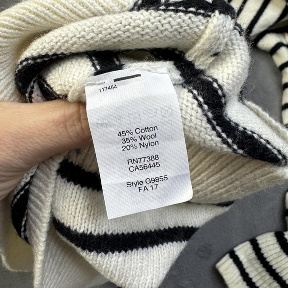 J Crew Sweater Womens Medium White Black Striped Wool Blend Bell Sleeve Pullover - Picture 7 of 11